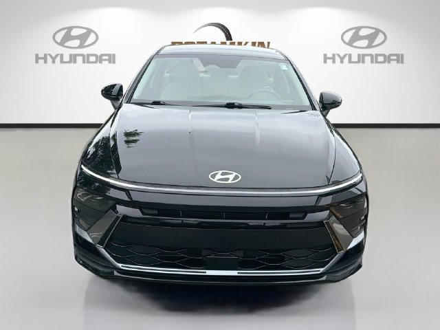 Certified 2025 Hyundai Sonata SE FWD image 2