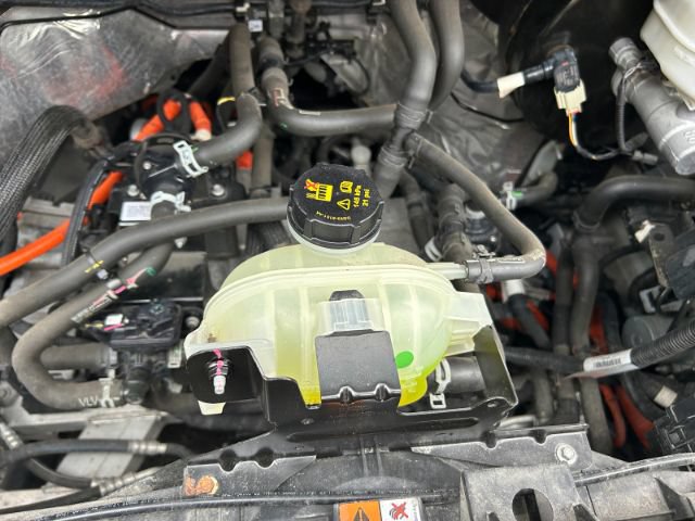 Used 2022 Ford E-Transit 148 High Roof Extended RWD image 40