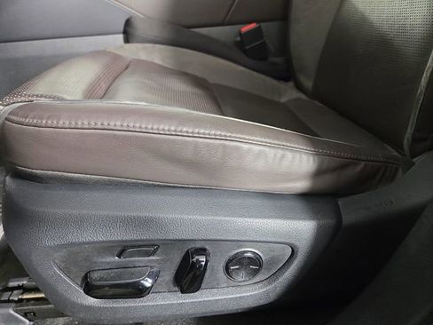 Used 2023 Lexus RX 350 w/ Cold Area Package image 33