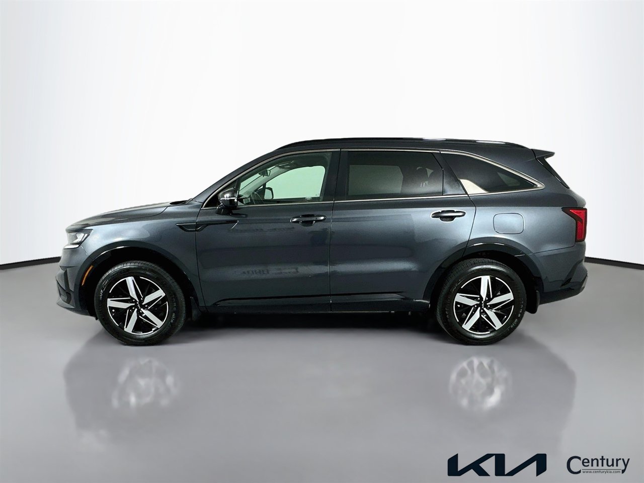 Used 2022 Kia Sorento EX w/ Panoramic Sunroof Package FWD image 8