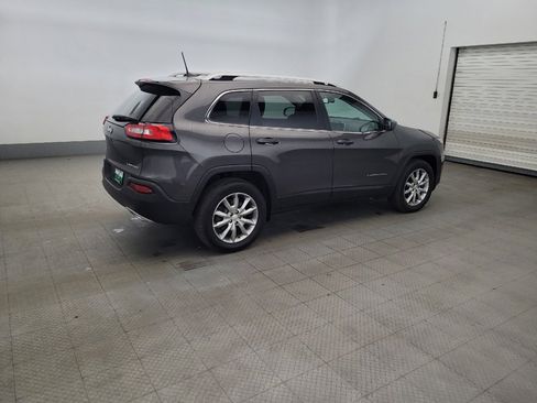 Used 2018 Jeep Cherokee Limited AWD/4WD image 10