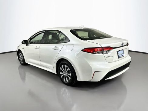 Used 2021 Toyota Corolla LE w/ Carpet Mat Package (TMS) FWD image 6