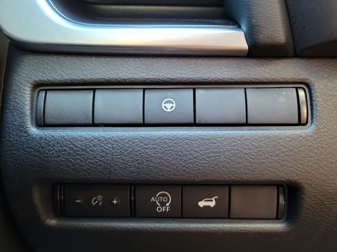 Certified 2023 Nissan Rogue SV w/ SV Premium B Package FWD image 29