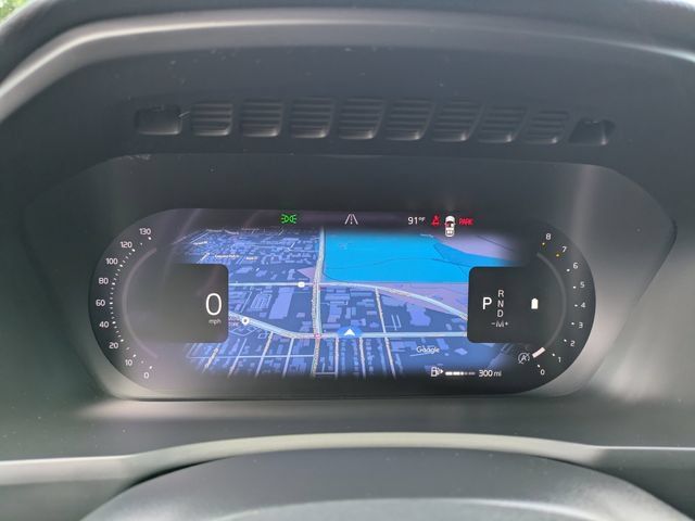 Certified 2023 Volvo XC90 B5 Plus w/ Protection Package Premier AWD/4WD image 36