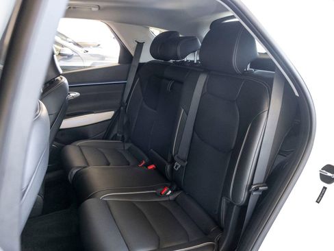 Used 2026 Genesis GV70 2.5T Advanced image 20