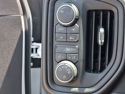 Used 2026 Chevrolet Silverado 1500 W/T w/ WT Value Package AWD/4WD image 24