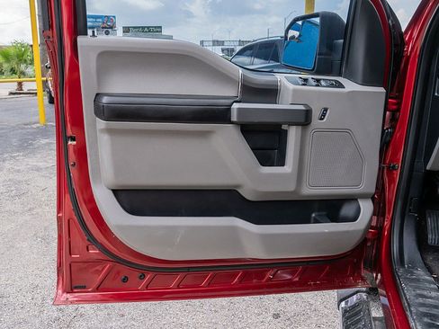 Used 2017 Ford F150 XLT w/ Equipment Group 302A Luxury RWD image 10