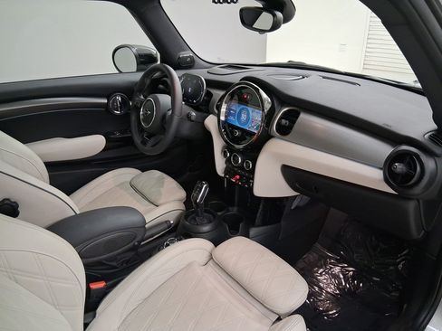 Used 2024 MINI Cooper S FWD image 31