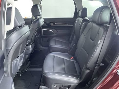 Certified 2023 Kia Telluride S w/ S Sunroof Package image 24