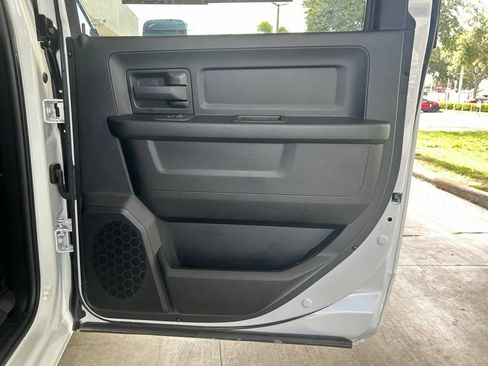 Used 2025 RAM 3500 Tradesman w/ Bed Convenience Group AWD/4WD image 30