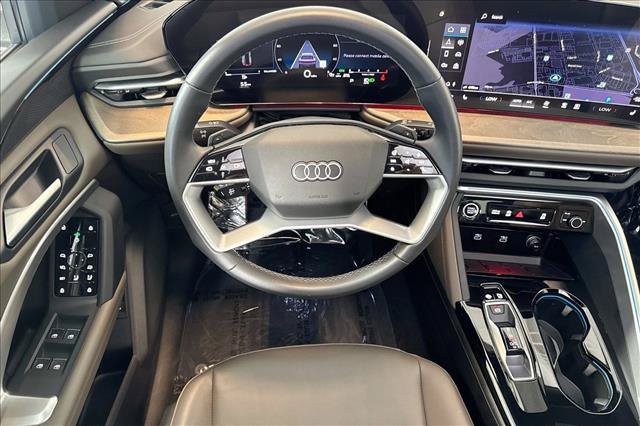 Used 2025 Audi Q5 Premium w/ Convenience Package AWD/4WD image 20