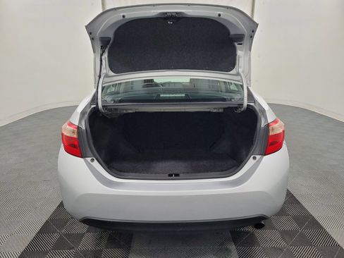 Used 2019 Toyota Corolla LE image 29