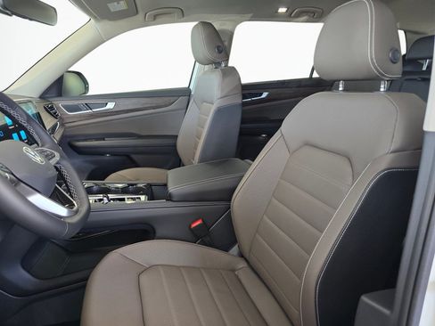 New 2026 Volkswagen Atlas SEL AWD/4WD image 17