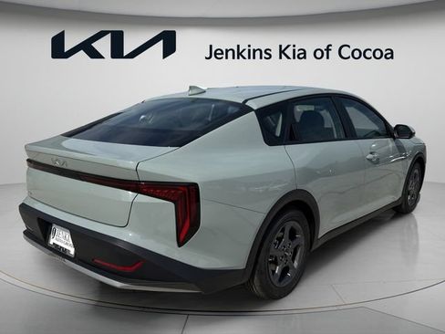 New 2026 Kia K4 FWD image 4