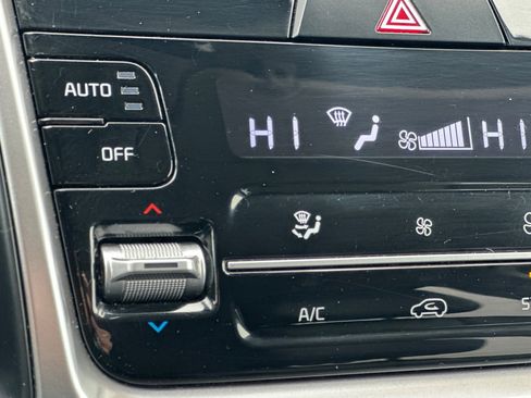 Used 2021 Kia Sorento EX image 29