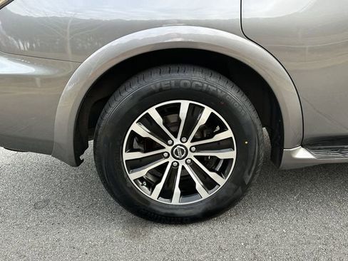 Used 2017 Nissan Armada Platinum w/ Captain Seat Package image 18