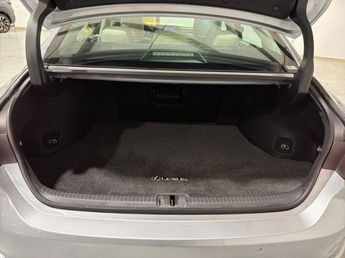 Used 2024 Lexus ES 350 w/ Premium Package image 38