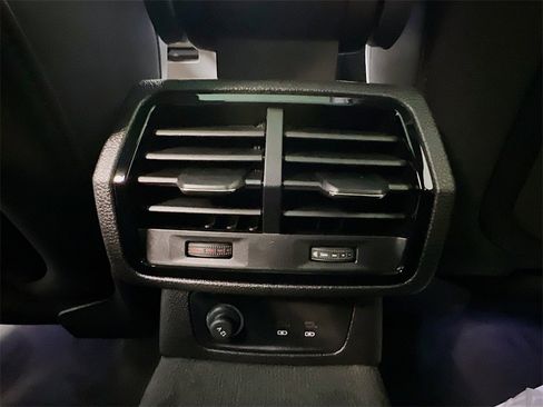 New 2025 Audi Q3 2.0T Premium Plus image 26