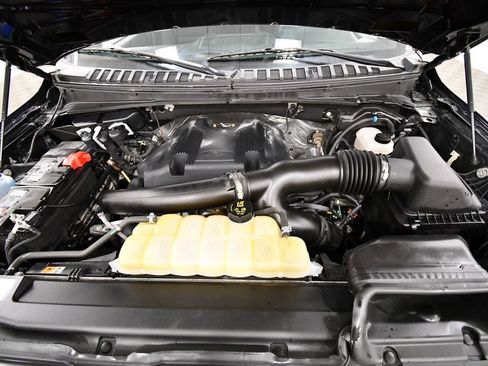 Used 2020 Ford Expedition XLT AWD/4WD image 12