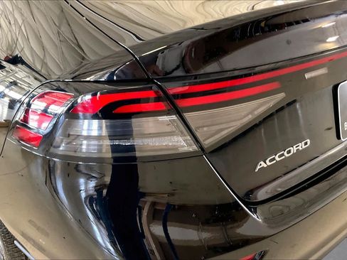 Used 2024 Honda Accord LX image 25