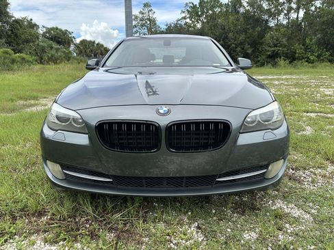 Used 2011 BMW 528i Sedan RWD image 8