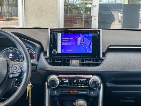 Used 2025 Toyota RAV4 LE FWD image 13