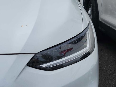 Certified 2024 Honda HR-V LX image 3