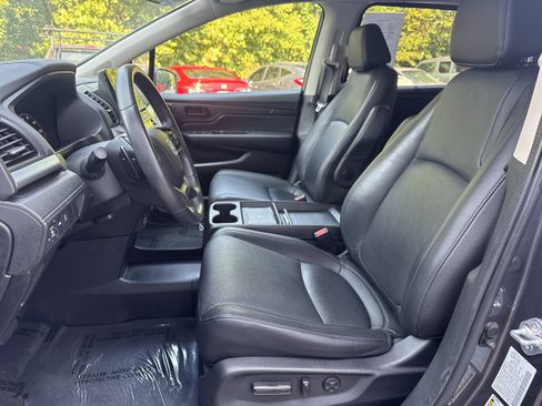 Used 2025 Honda Odyssey EX-L image 5