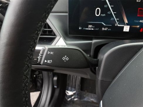 Used 2024 BMW 330i xDrive Sedan w/ Convenience Package image 21