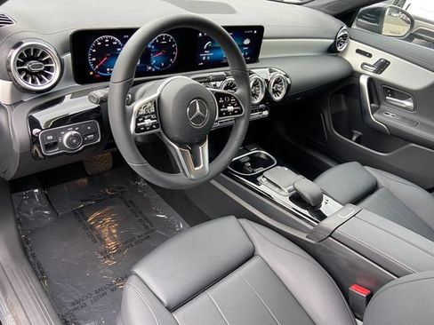 Used 2023 Mercedes-Benz CLA 250 4MATIC image 24