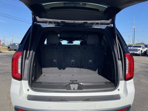 Certified 2023 GMC Yukon Denali w/ LPO, Floor Liner Package image 10