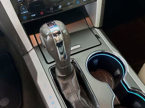 Used 2015 Ford Explorer Limited w/ Equipment Group 301A image 20