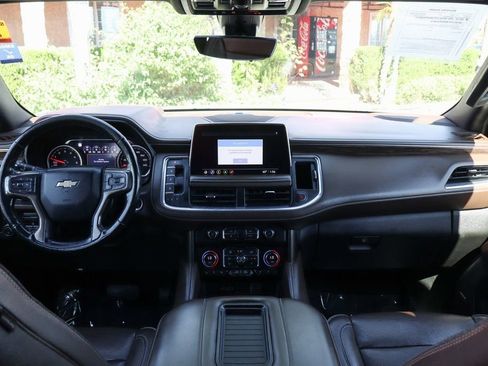 Used 2021 Chevrolet Suburban High Country w/ Premium Package image 29