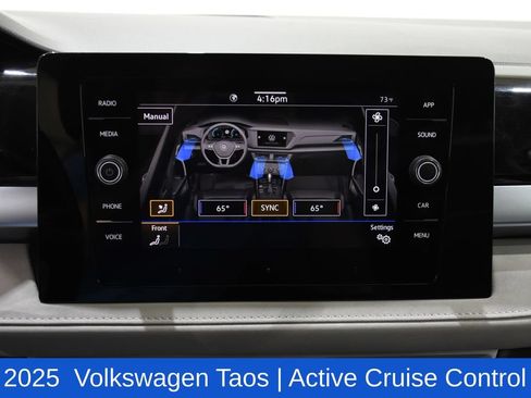 Used 2025 Volkswagen Taos SE FWD image 20