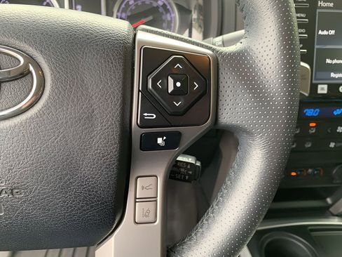 Used 2021 Toyota 4Runner Limited image 31