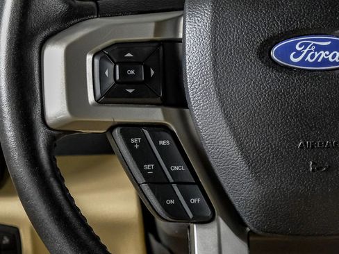 Used 2020 Ford F350 Lariat w/ Lariat Ultimate Package image 18