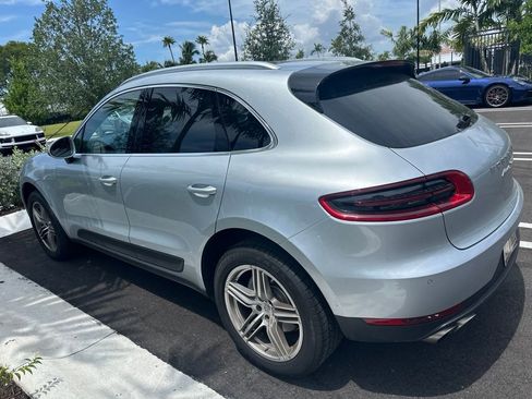 Certified 2016 Porsche Macan S AWD/4WD image 4