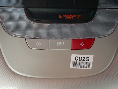 Certified 2023 Kia Sorento EX image 34