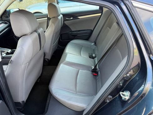 Used 2017 Honda Civic EX-L image 6