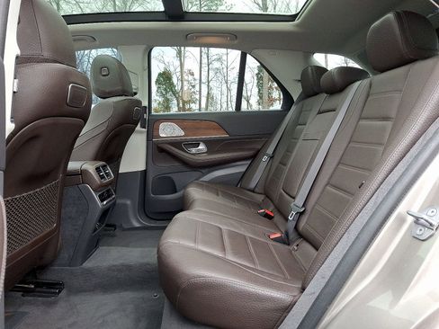 Used 2020 Mercedes-Benz GLE 350 4MATIC image 10