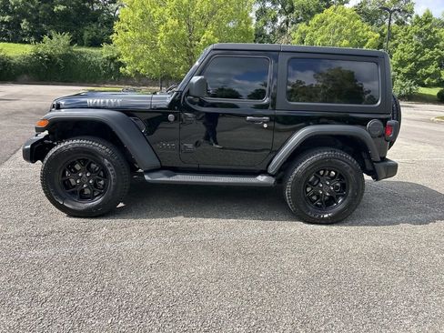 Used 2024 Jeep Wrangler Sport AWD/4WD image 4