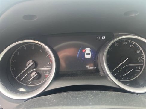 Used 2023 Toyota Camry XLE image 5