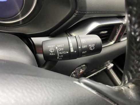 Used 2019 MAZDA CX-5 Touring image 29