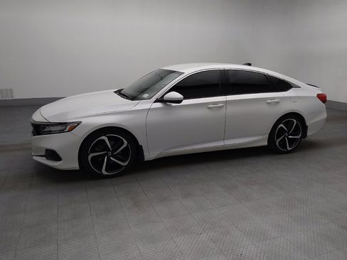 Used 2022 Honda Accord Sport image 2