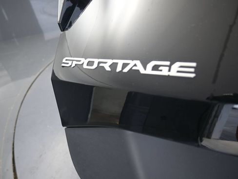 Used 2026 Kia Sportage LX FWD image 20