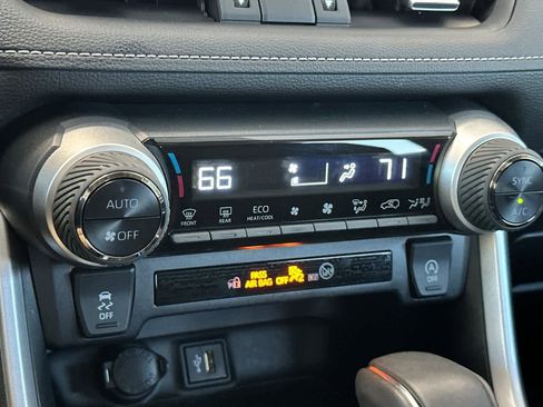 Used 2024 Toyota RAV4 XLE Premium image 22