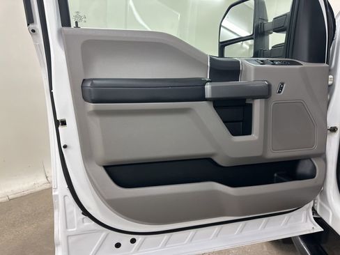 Used 2018 Ford F250 XLT image 31