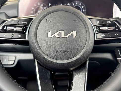 New 2026 Kia Seltos EX FWD image 24