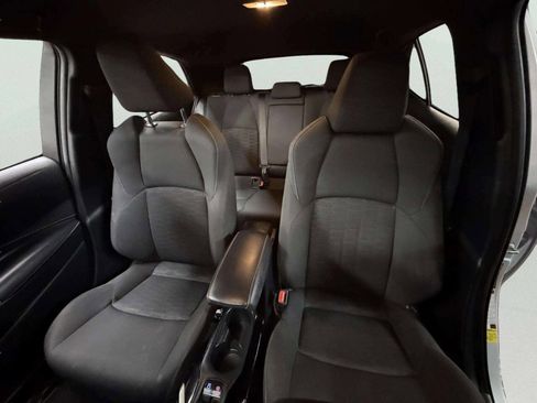 Used 2021 Toyota Corolla SE FWD image 16