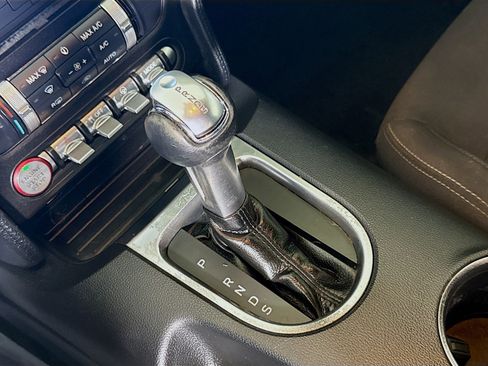 Used 2018 Ford Mustang Coupe w/ Equipment Group 101A image 20